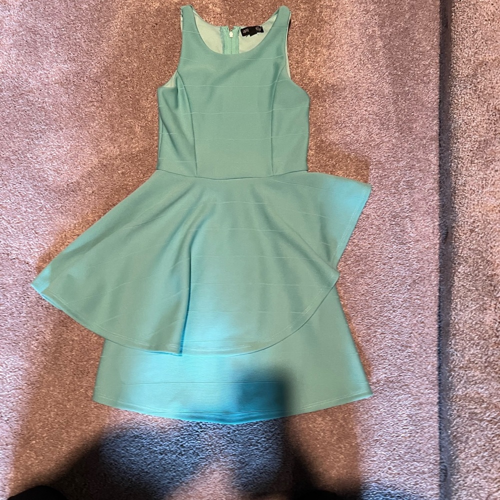 Girls teal formal dress- size 8